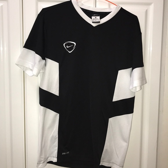 nike dri fit soccer jersey